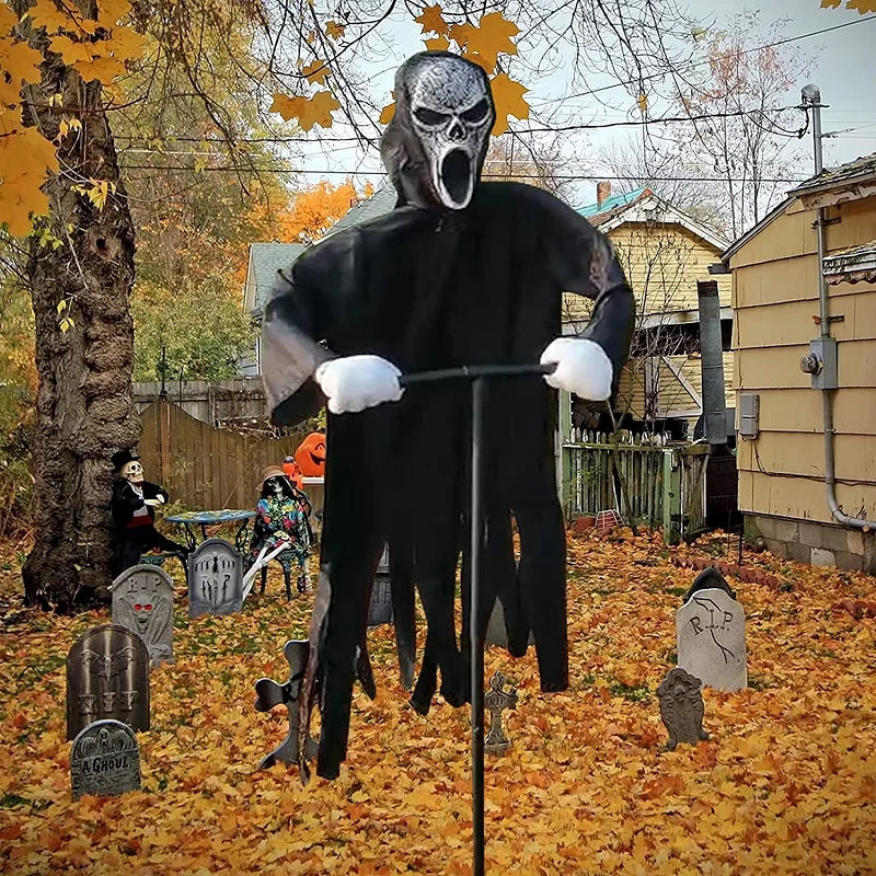 Ghostface Scarecrow Halloween Decor – Outdoor Hanging Yard Decoration