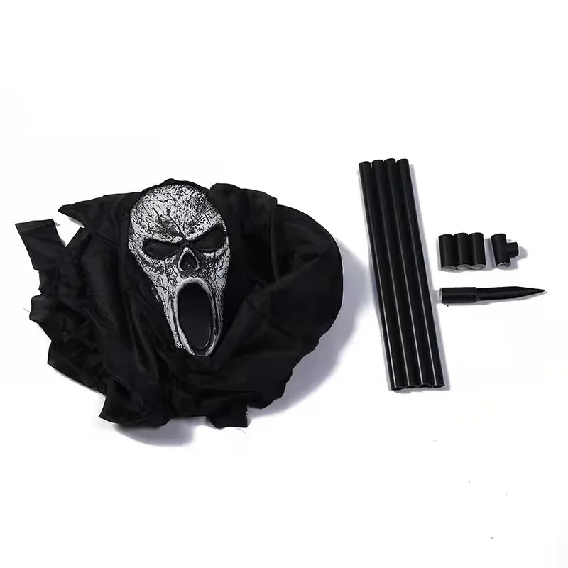 Ghostface Scarecrow Halloween Decor – Outdoor Hanging Yard Decoration